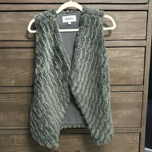 Faux fur vest